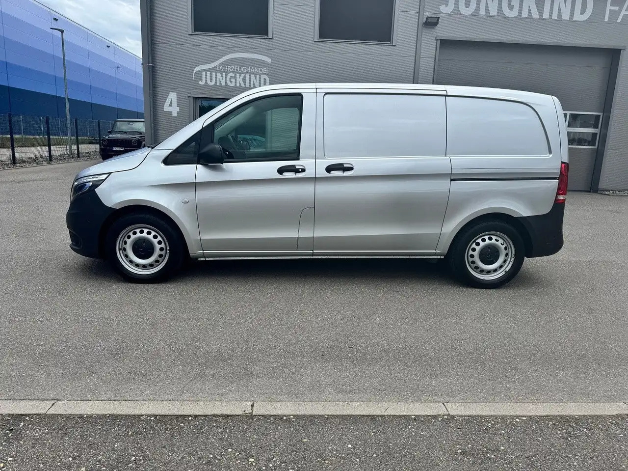 Mercedes-Benz Vito 114 CDI Kompakt Silber Klima Bott - Furgon: foto 3 Mercedes-Benz Vito 114 CDI Kompakt Silber Klima Bott - Furgon: foto 3