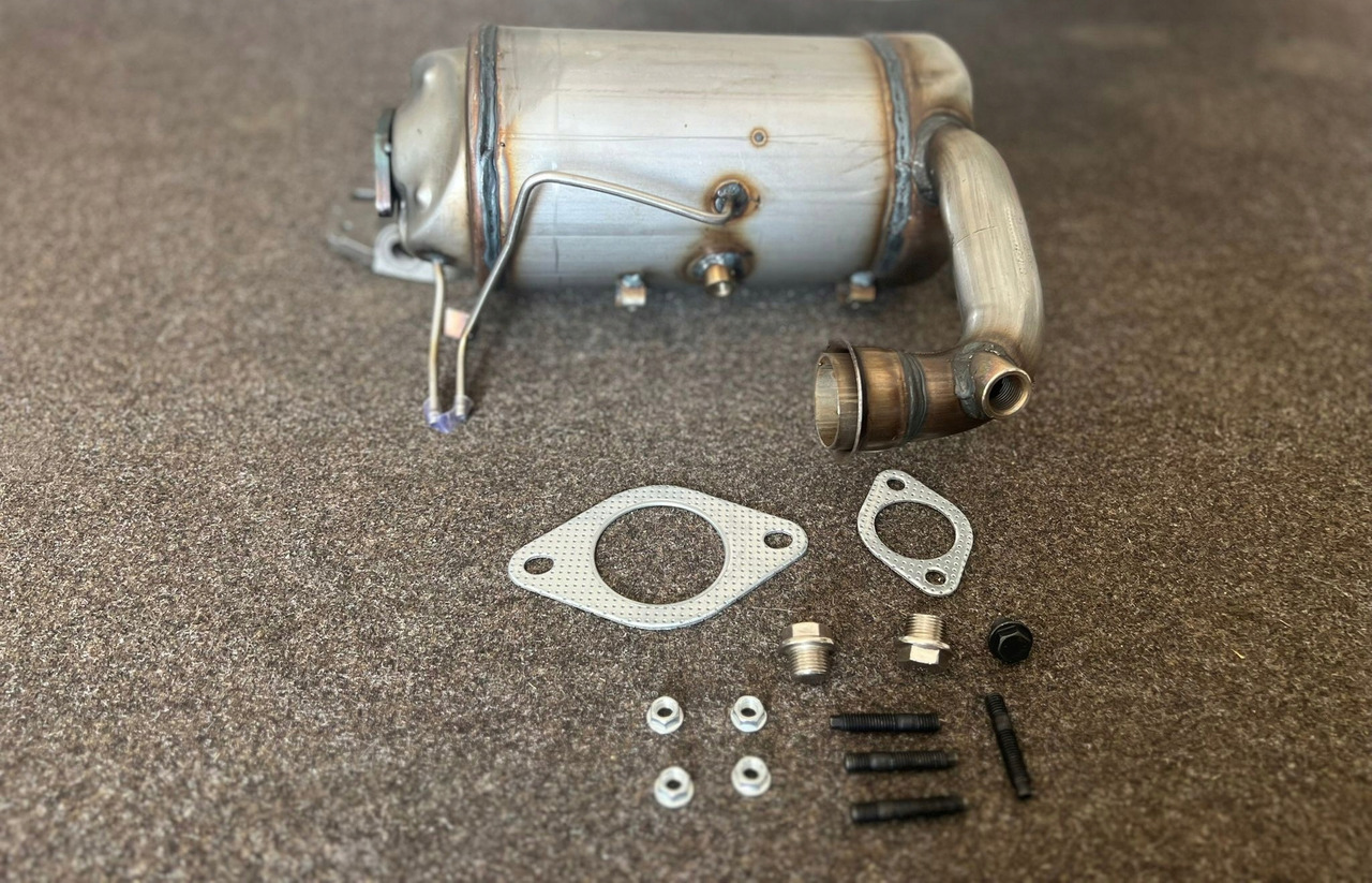 Nowy DPF Renault Scenic III - Sistemi i shkarkimit për Kamioni: foto 1 Nowy DPF Renault Scenic III - Sistemi i shkarkimit për Kamioni: foto 1