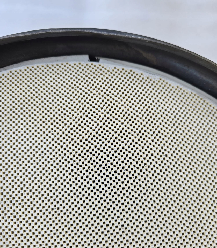 Nowy Wkład DPF MAN TGX Euro 6 + Zestaw uszczelek - Sistemi i shkarkimit për Kamioni: foto 4 Nowy Wkład DPF MAN TGX Euro 6 + Zestaw uszczelek - Sistemi i shkarkimit për Kamioni: foto 4