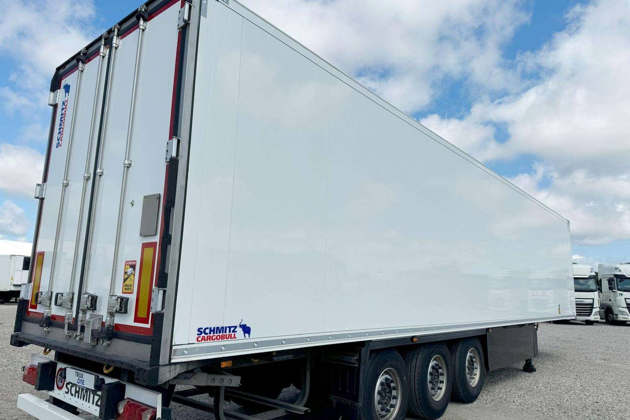 Schmitz CARRIER VECTOR 1550 - Gjysmë rimorkio frigorifer: foto 3 Schmitz CARRIER VECTOR 1550 - Gjysmë rimorkio frigorifer: foto 3