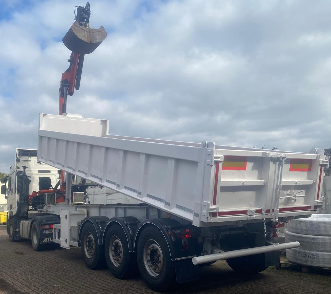 RENAULT T460 - Kamion vetëshkarkues: foto 1 RENAULT T460 - Kamion vetëshkarkues: foto 1