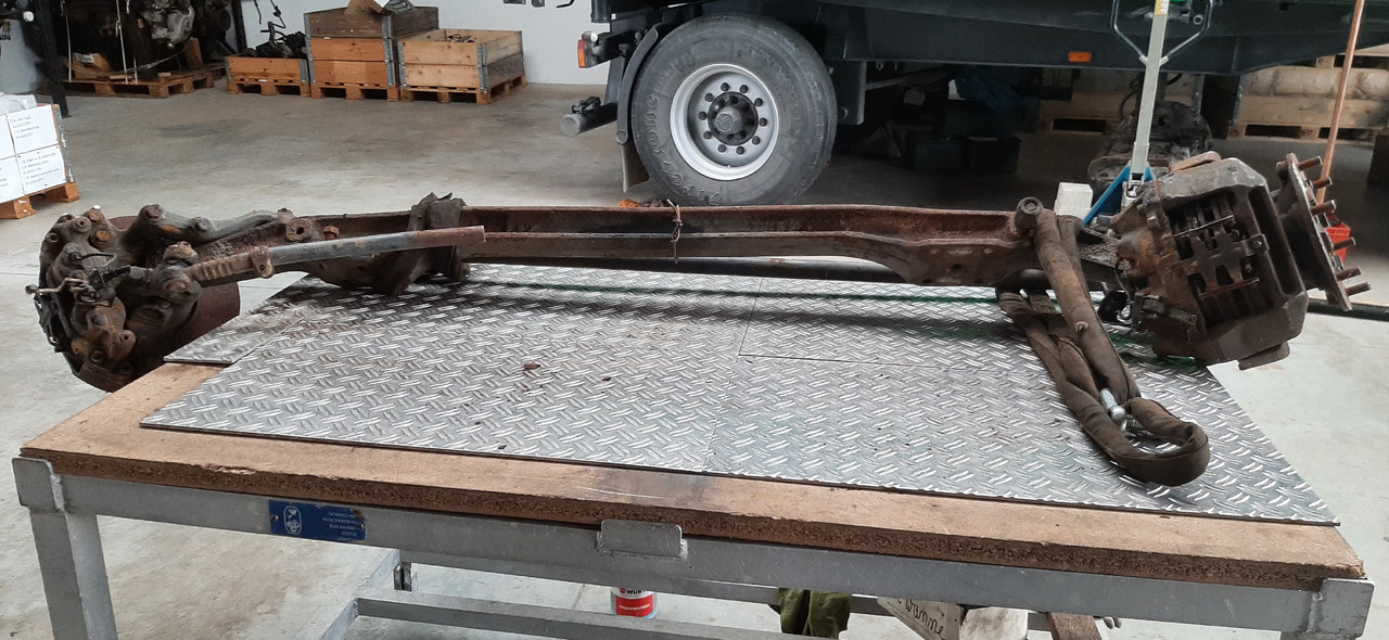 Gebrauchte DB 8.14, Vorderachse, Artikel - Nr. : 81.99999 - 9999 - Aksi i përparmë për Kamioni: foto 5 Gebrauchte DB 8.14, Vorderachse, Artikel - Nr. : 81.99999 - 9999 - Aksi i përparmë për Kamioni: foto 5