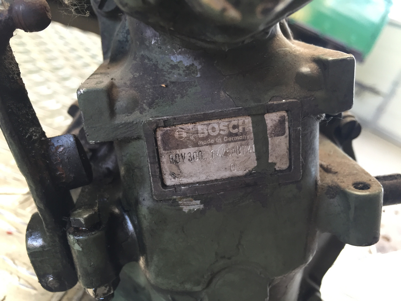 Gebrauchte Einspritzpumpe DB OM 314, Bosch - Nr. : 0 400 844 047 - Pompa e karburantit për Kamioni: foto 4 Gebrauchte Einspritzpumpe DB OM 314, Bosch - Nr. : 0 400 844 047 - Pompa e karburantit për Kamioni: foto 4