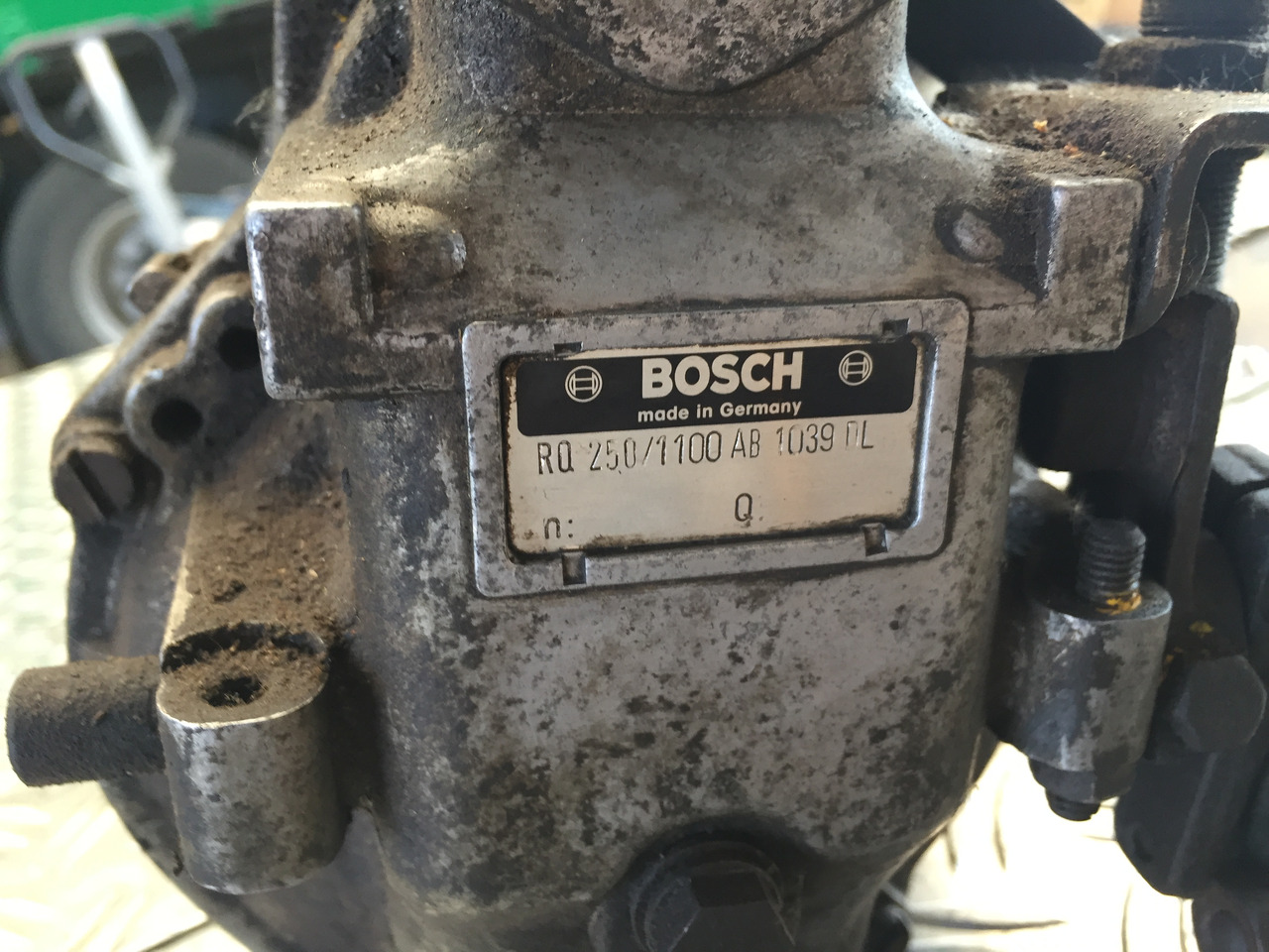 Gebrauchte Einspritzpumpe MAN, Bosch - Nr. : 0 400 845 046 7934 - Pompa e karburantit për Kamioni: foto 3 Gebrauchte Einspritzpumpe MAN, Bosch - Nr. : 0 400 845 046 7934 - Pompa e karburantit për Kamioni: foto 3