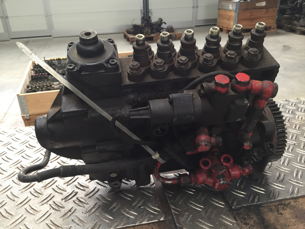 Gebrauchte Einspritzpumpe MAN, Bosch - Nr. : 0102 786 201, MAN 51.11103 - 7255 - Pompa e karburantit për Kamioni: foto 1 Gebrauchte Einspritzpumpe MAN, Bosch - Nr. : 0102 786 201, MAN 51.11103 - 7255 - Pompa e karburantit për Kamioni: foto 1