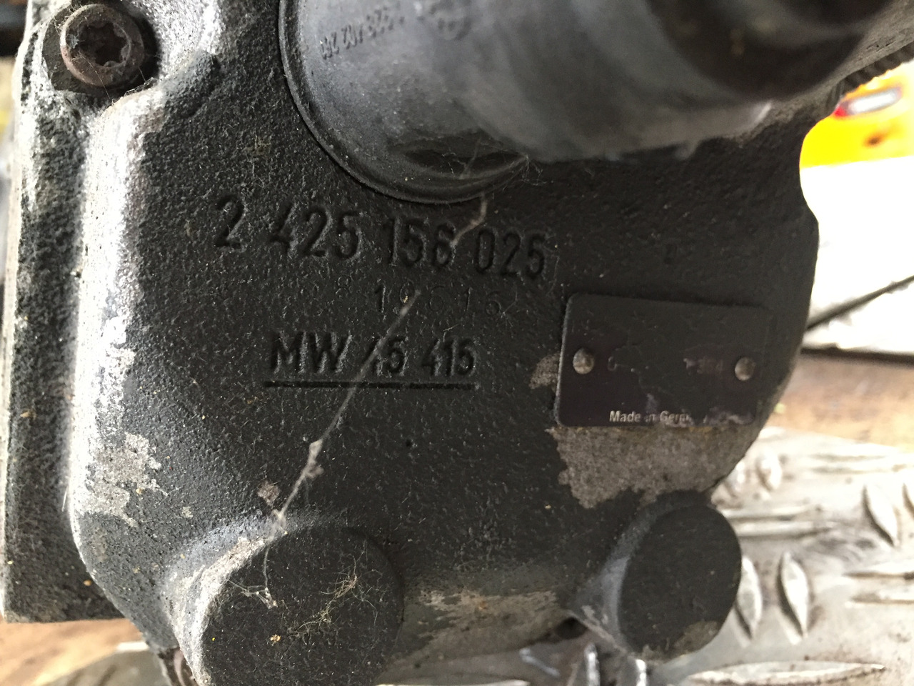 Gebrauchte Einspritzpumpe MAN, Bosch - Nr. : 0102 786 201, MAN 51.11103 - 7255 - Pompa e karburantit për Kamioni: foto 3 Gebrauchte Einspritzpumpe MAN, Bosch - Nr. : 0102 786 201, MAN 51.11103 - 7255 - Pompa e karburantit për Kamioni: foto 3