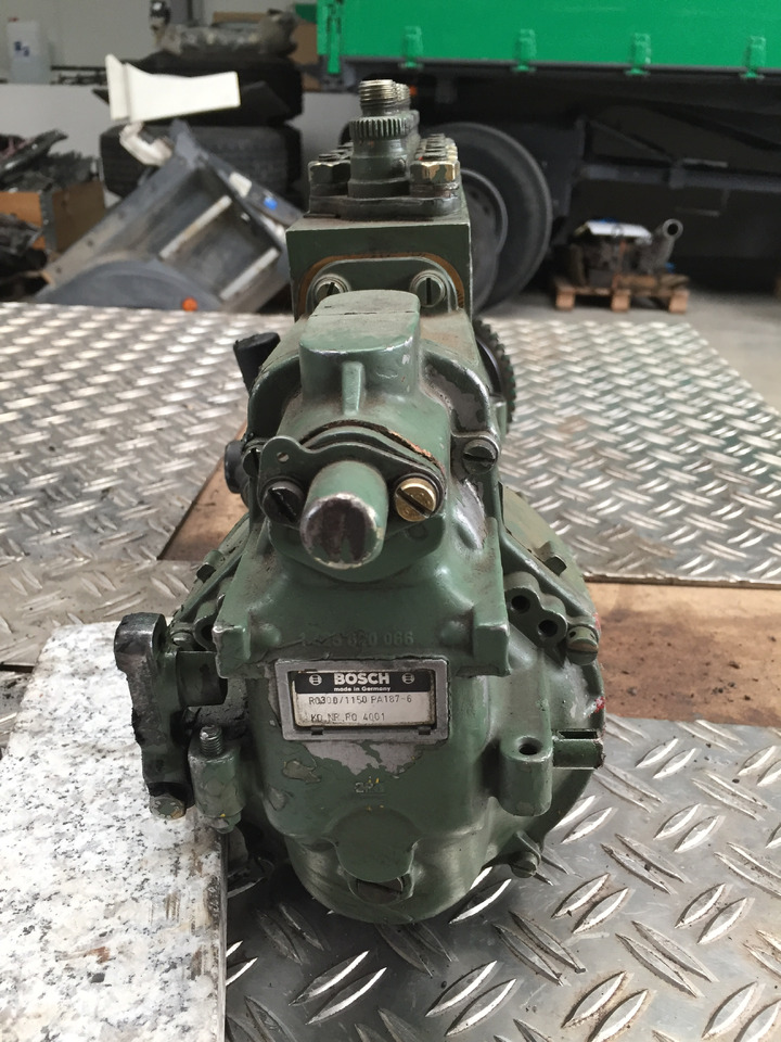 Gebrauchte Einspritzpumpe MB 441, Bosch - Nr. : 0401 846 881 - Pompa e karburantit për Kamioni: foto 4 Gebrauchte Einspritzpumpe MB 441, Bosch - Nr. : 0401 846 881 - Pompa e karburantit për Kamioni: foto 4
