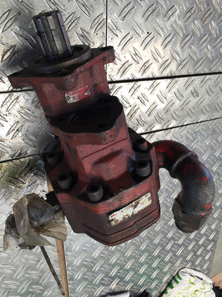 Gebrauchte Hydraulikpumpe, MAN, Artikel-Nr. : FR40.87D0- 19T2, 06881630, 01905L - Pompa hidraulike për Kamioni: foto 3 Gebrauchte Hydraulikpumpe, MAN, Artikel-Nr. : FR40.87D0- 19T2, 06881630, 01905L - Pompa hidraulike për Kamioni: foto 3