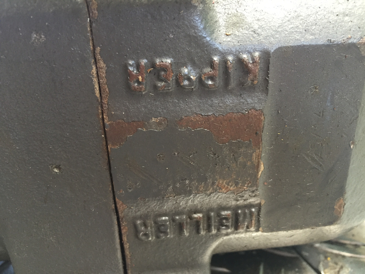 Gebrauchte Hydraulikpumpe, Meiller Kipper, Artikel-Nr. : 382 143 - Pompa hidraulike për Kamioni: foto 4 Gebrauchte Hydraulikpumpe, Meiller Kipper, Artikel-Nr. : 382 143 - Pompa hidraulike për Kamioni: foto 4