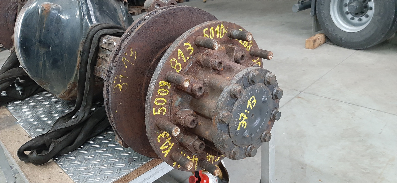 Gebrauchte MAN TGX 26.440 XXL, Vorderachse, Artikel - Nr. : 81.35010 - 6288 - Aksi i përparmë për Kamioni: foto 1 Gebrauchte MAN TGX 26.440 XXL, Vorderachse, Artikel - Nr. : 81.35010 - 6288 - Aksi i përparmë për Kamioni: foto 1