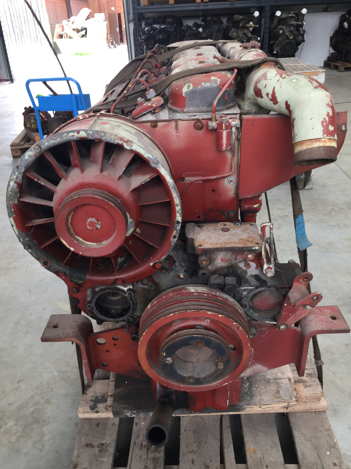 Gebrauchter Motor DEUTZ, 6 - Zylinder, Typ : F 6 L 913, Artikel - Nr. : 81.99999 - 9999 - Motori për Kamioni: foto 2 Gebrauchter Motor DEUTZ, 6 - Zylinder, Typ : F 6 L 913, Artikel - Nr. : 81.99999 - 9999 - Motori për Kamioni: foto 2