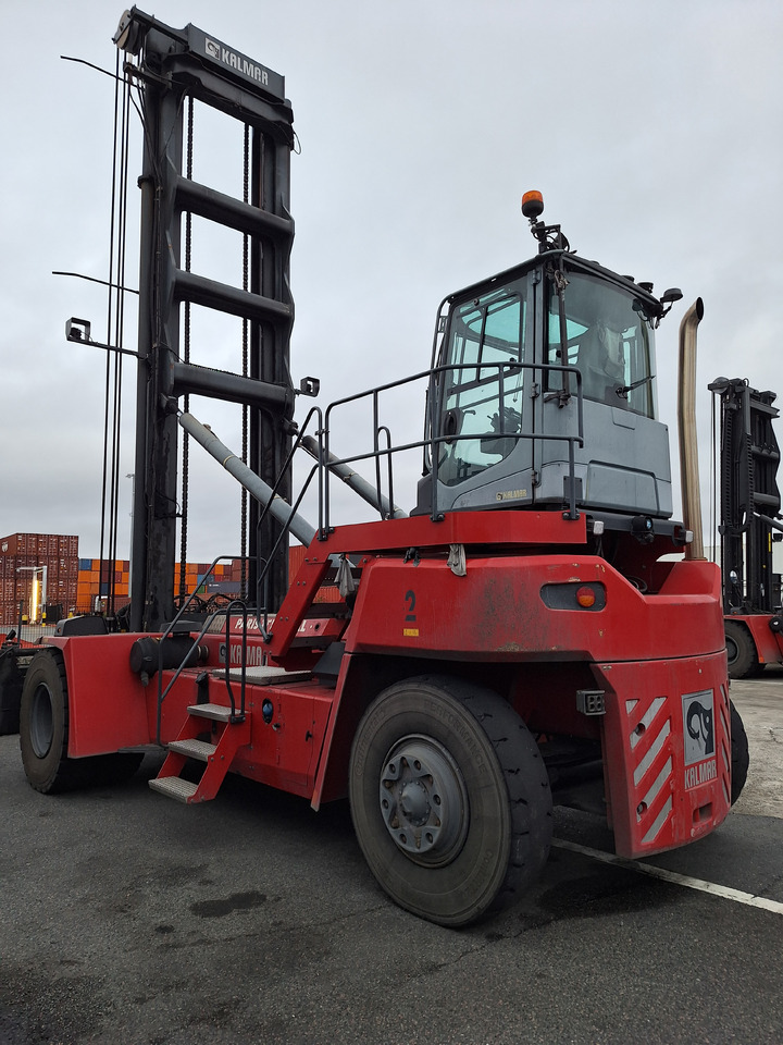 KALMAR DCG 100 45 ES7 - Ekskavator kontejnerësh: foto 1 KALMAR DCG 100 45 ES7 - Ekskavator kontejnerësh: foto 1