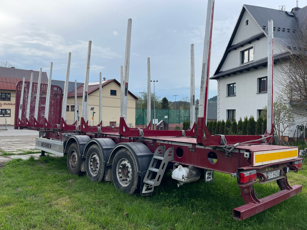 Naczepa Zasław - Gjysem rimorkio për transport druri: foto 5 Naczepa Zasław - Gjysem rimorkio për transport druri: foto 5