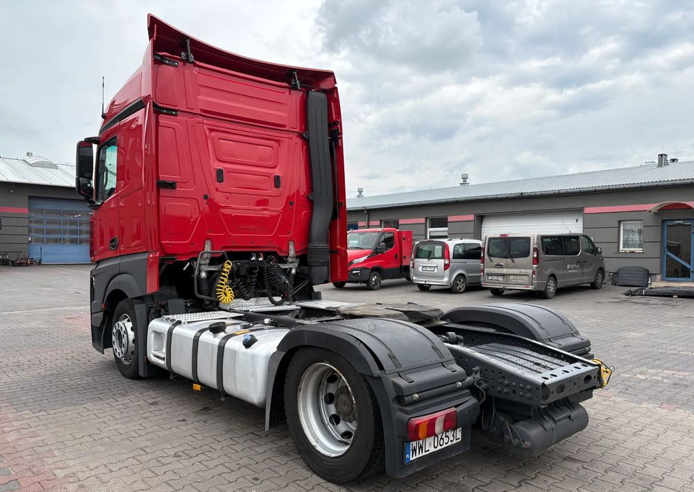 Mercedes-Benz ACTROS 1845 - Gjysmë-kamion: foto 4 Mercedes-Benz ACTROS 1845 - Gjysmë-kamion: foto 4