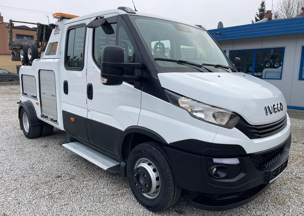 Iveco Daily 70C18 Hi-Matic Pomoc drogowa Holownik 2018r - Karrotrec: foto 3 Iveco Daily 70C18 Hi-Matic Pomoc drogowa Holownik 2018r - Karrotrec: foto 3