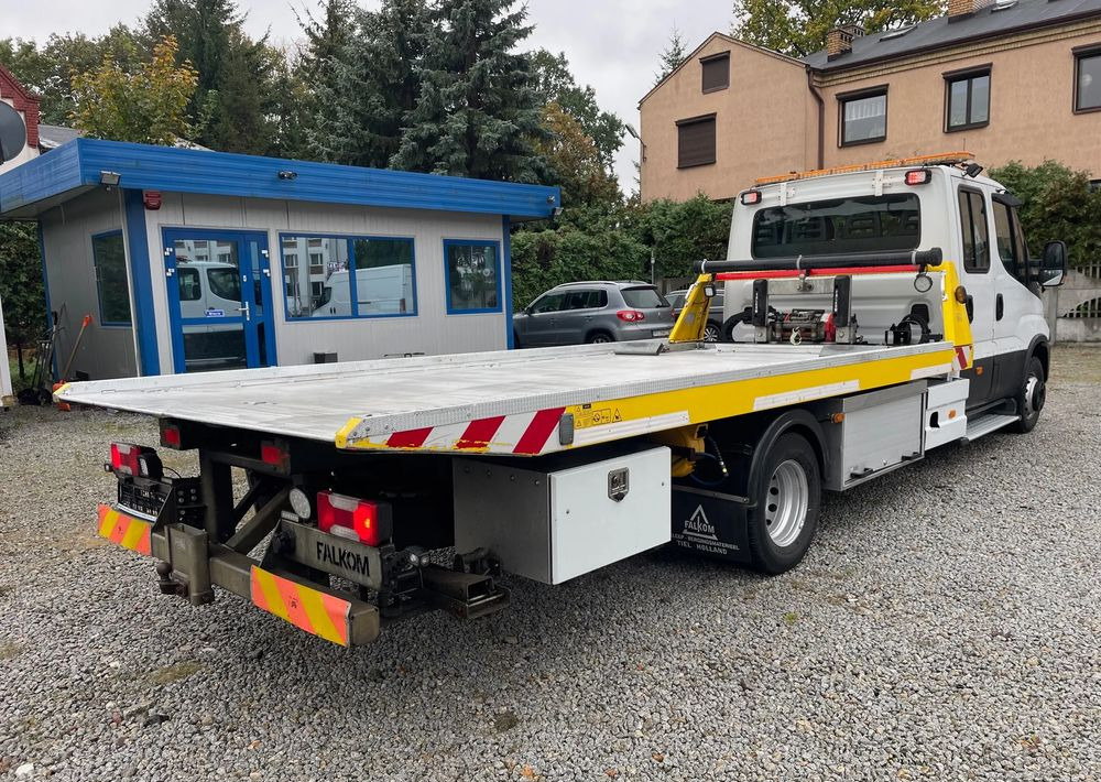 Iveco Daily 70C18 Pomoc drogowa Laweta 2017r - Karrotrec: foto 5 Iveco Daily 70C18 Pomoc drogowa Laweta 2017r - Karrotrec: foto 5