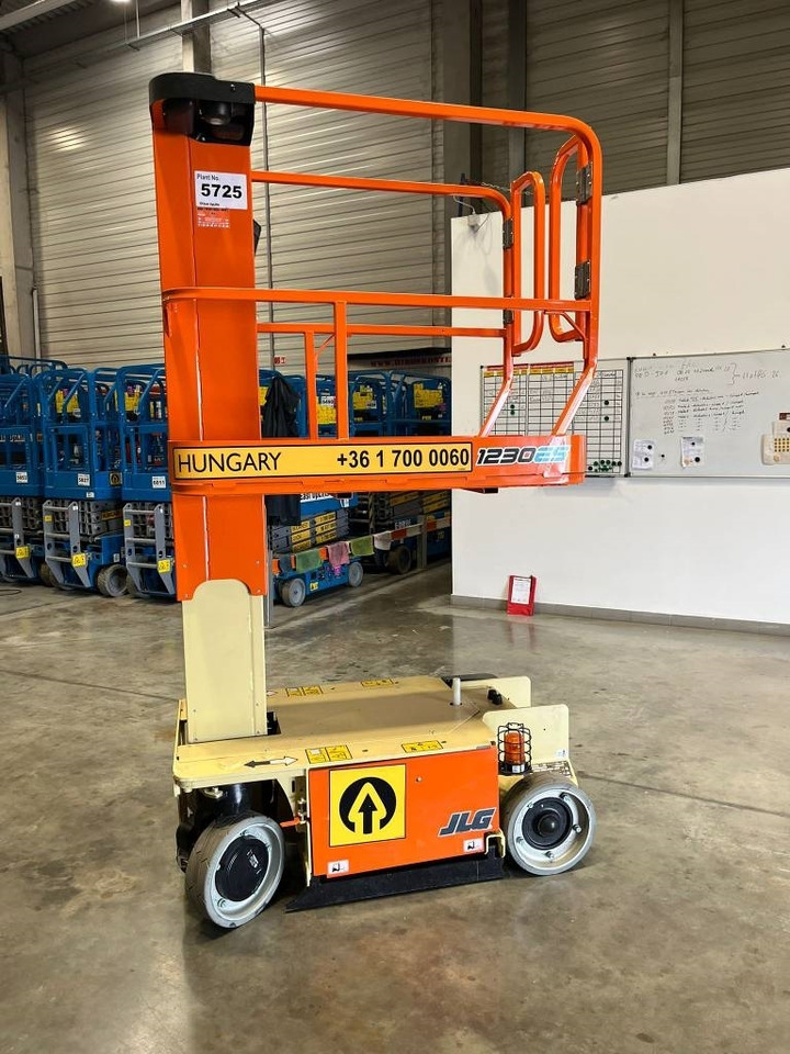JLG 1230 ES - Ngritës me direk vertikal: foto 5 JLG 1230 ES - Ngritës me direk vertikal: foto 5