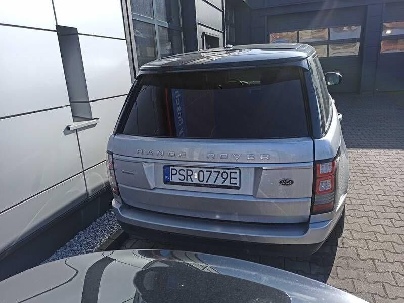 Land Rover Range Rover Kombi - Makinë me portobagazh: foto 3 Land Rover Range Rover Kombi - Makinë me portobagazh: foto 3