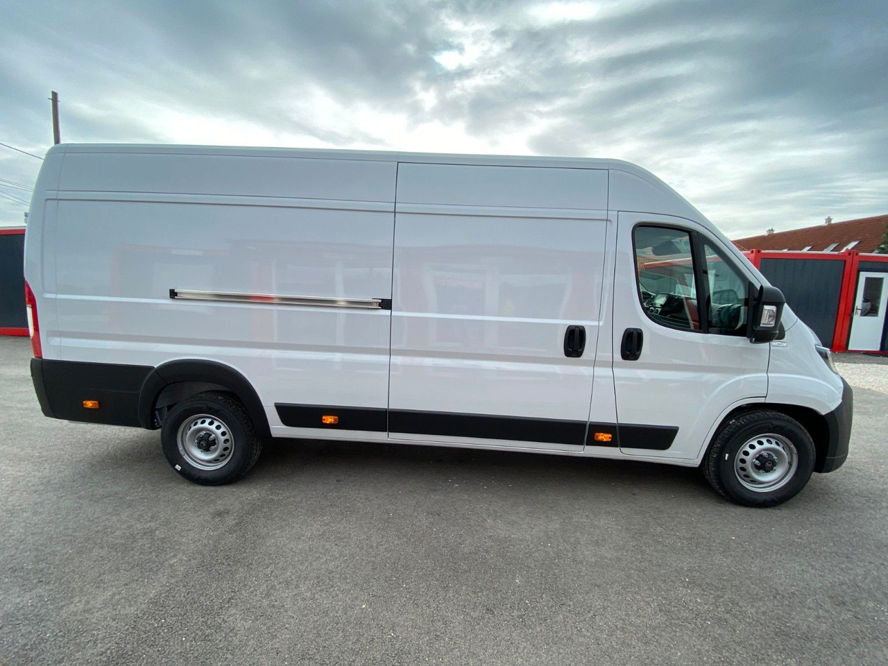 Citroën Jumper Kasten Hochraum 35 L4H2 Heavy BlueHDi 180 - Furgon frigorifer: foto 3 Citroën Jumper Kasten Hochraum 35 L4H2 Heavy BlueHDi 180 - Furgon frigorifer: foto 3