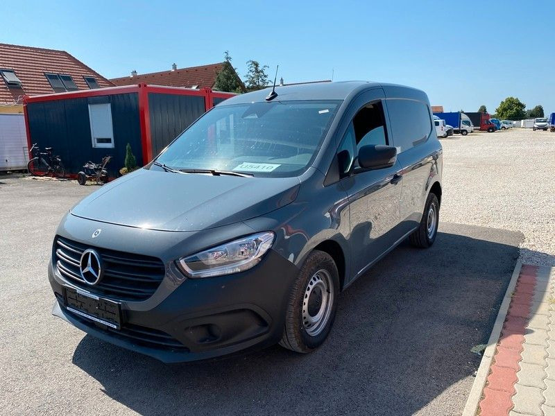 Mercedes-Benz Citan Kasten 108 CDI kurz - Furgon i vogël: foto 2 Mercedes-Benz Citan Kasten 108 CDI kurz - Furgon i vogël: foto 2