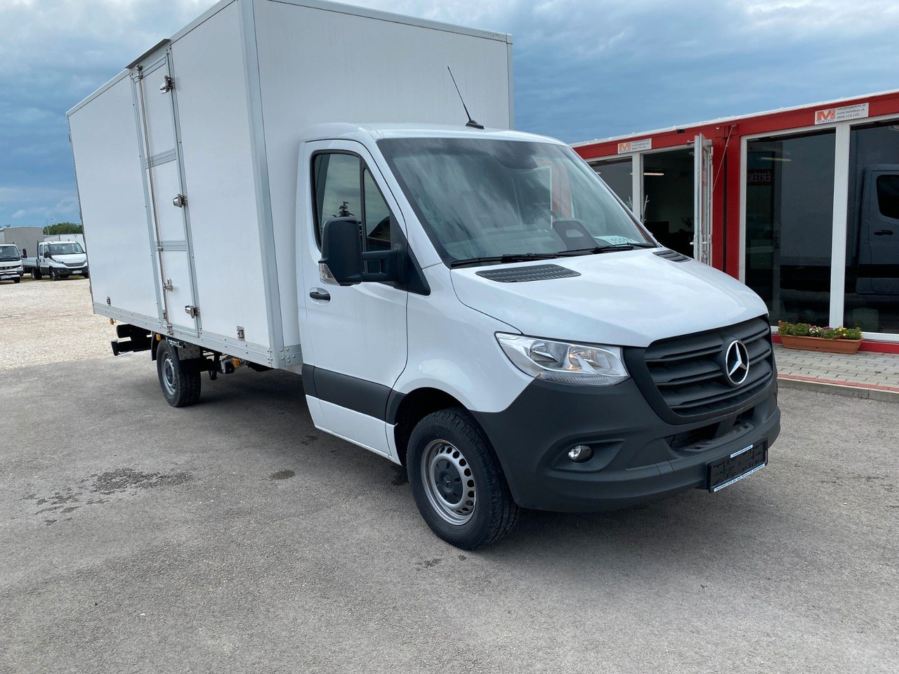 Kamioncine me kontinier Mercedes-Benz Sprinter 319 Koffer: foto 8