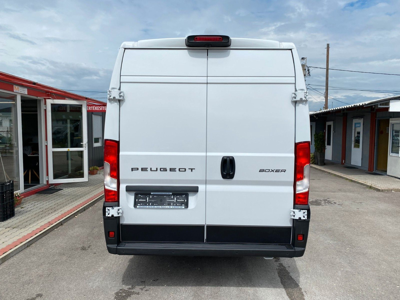 Peugeot Boxer Kasten Hochraum 435 L4H2 BlueHDi 140 Peugeot Boxer Kühlkasten 435 L4H2 BlueHDi 140 - Furgon: foto 5 Peugeot Boxer Kasten Hochraum 435 L4H2 BlueHDi 140 Peugeot Boxer Kühlkasten 435 L4H2 BlueHDi 140 - Furgon: foto 5