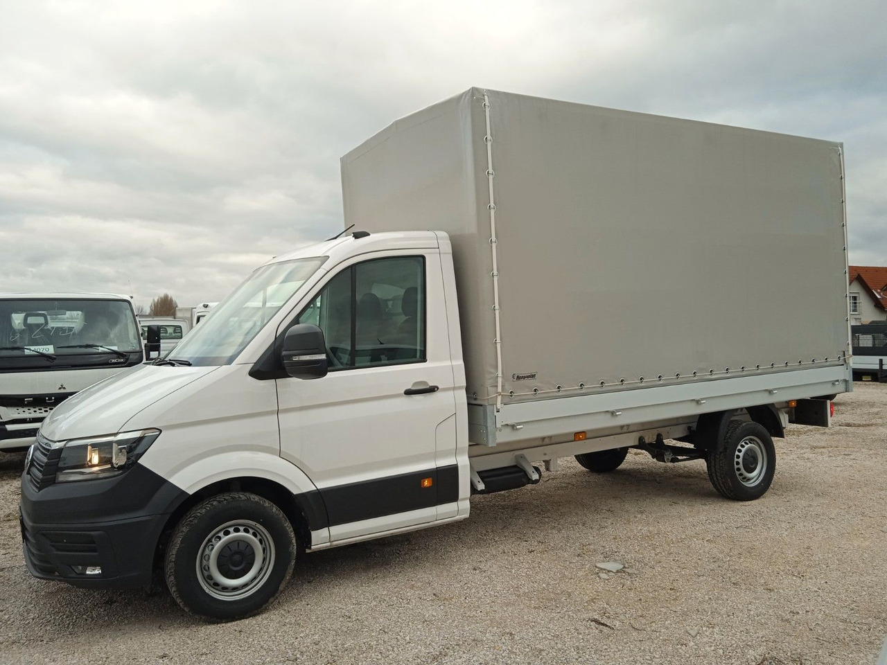 Volkswagen Crafter L4 Pritsche und Plane 140Ps SOFORT - Kamioncine me tendë: foto 2 Volkswagen Crafter L4 Pritsche und Plane 140Ps SOFORT - Kamioncine me tendë: foto 2
