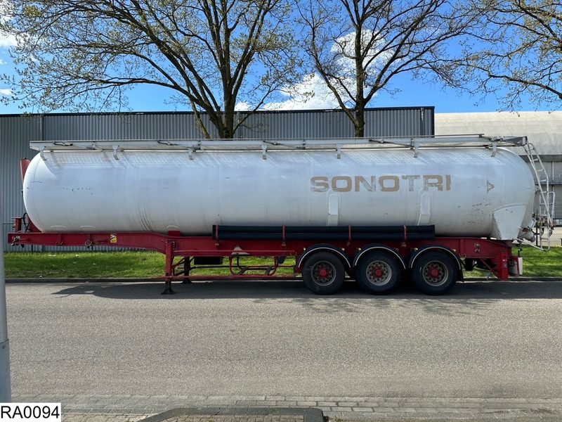 Benalu Silo 62000 liter, Silo, Bulk - Gjysmë rimorkio me bot: foto 5 Benalu Silo 62000 liter, Silo, Bulk - Gjysmë rimorkio me bot: foto 5