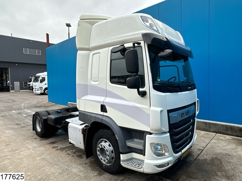 DAF CF 410 EURO 6 - Gjysmë-kamion: foto 2 DAF CF 410 EURO 6 - Gjysmë-kamion: foto 2