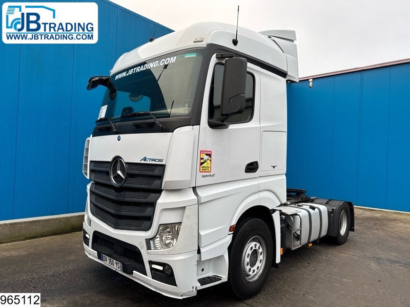 Mercedes-Benz Actros 1842 EURO 6 - Gjysmë-kamion: foto 1 Mercedes-Benz Actros 1842 EURO 6 - Gjysmë-kamion: foto 1