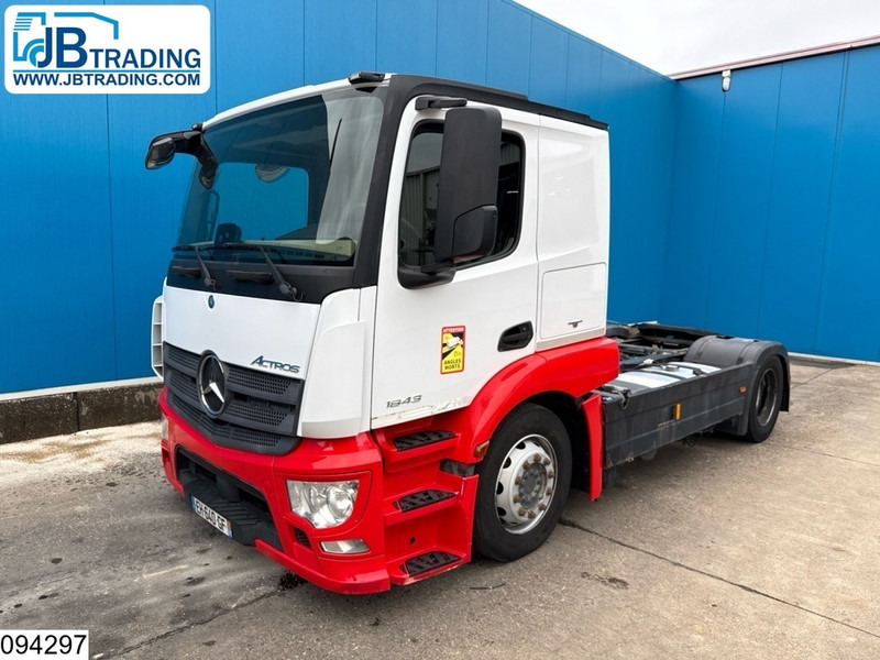 Mercedes-Benz Actros 1843 EURO 6, Retarder, PTO, LOHR, Standairco - Gjysmë-kamion: foto 1 Mercedes-Benz Actros 1843 EURO 6, Retarder, PTO, LOHR, Standairco - Gjysmë-kamion: foto 1