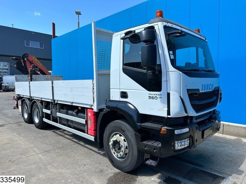 Iveco Trakker 360 6X4, EURO 6, Steel suspension, Palfinger - Kamion me karroceri të hapur, Kamion me vinç: foto 3 Iveco Trakker 360 6X4, EURO 6, Steel suspension, Palfinger - Kamion me karroceri të hapur, Kamion me vinç: foto 3