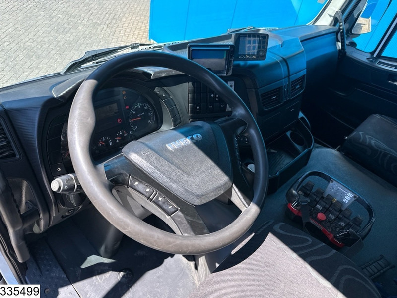 Iveco Trakker 360 6X4, EURO 6, Steel suspension, Palfinger - Kamion me karroceri të hapur, Kamion me vinç: foto 5 Iveco Trakker 360 6X4, EURO 6, Steel suspension, Palfinger - Kamion me karroceri të hapur, Kamion me vinç: foto 5