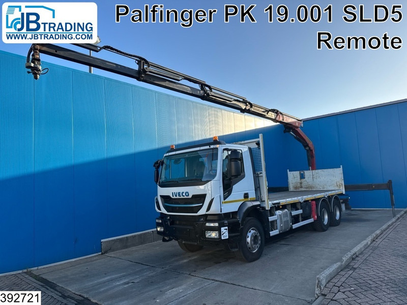 Iveco Trakker 360 6x4, EURO 6, Palfinger, Remote - Kamion me karroceri të hapur, Kamion me vinç: foto 1 Iveco Trakker 360 6x4, EURO 6, Palfinger, Remote - Kamion me karroceri të hapur, Kamion me vinç: foto 1