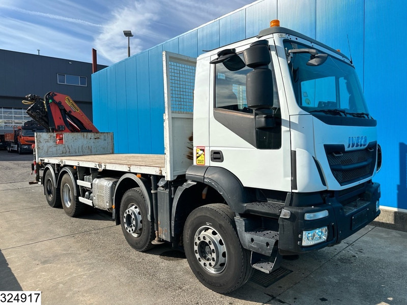 Iveco Trakker 8x4, EURO 6, Palfinger, Remote - Kamion me karroceri të hapur, Kamion me vinç: foto 3 Iveco Trakker 8x4, EURO 6, Palfinger, Remote - Kamion me karroceri të hapur, Kamion me vinç: foto 3