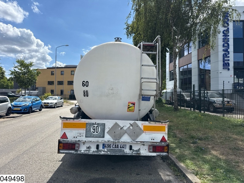 Magyar Chemie 28.000 liter, 1 Comp - Gjysmë rimorkio me bot: foto 3 Magyar Chemie 28.000 liter, 1 Comp - Gjysmë rimorkio me bot: foto 3