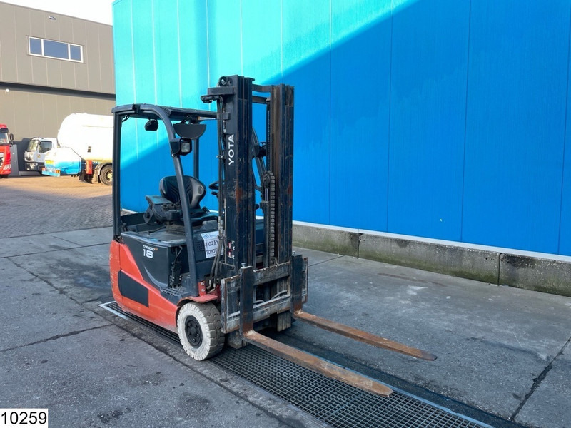 Toyota 8FBEKT18 1800KG, 4.7M, 6492h, charger - Pirun elektrik: foto 3 Toyota 8FBEKT18 1800KG, 4.7M, 6492h, charger - Pirun elektrik: foto 3