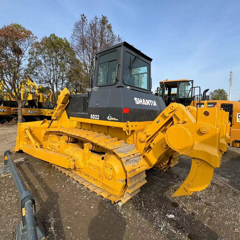 SHANTUI Equipped With Heavy Blade & Ripper For Dozing & Ripping ,high quality,second hand, low working hoursSD22 - Buldozer: foto 1 SHANTUI Equipped With Heavy Blade & Ripper For Dozing & Ripping ,high quality,second hand, low working hoursSD22 - Buldozer: foto 1