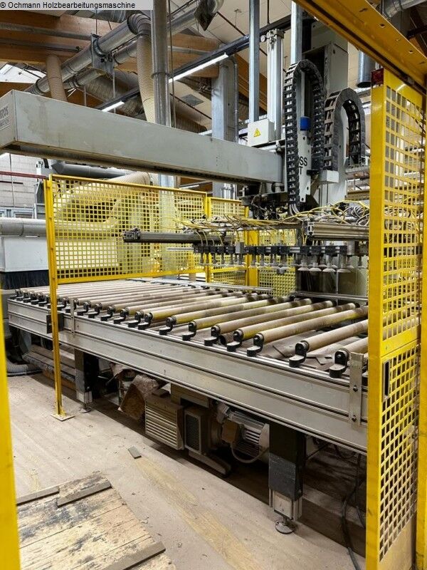 SCM Routech R 3000 - Qendër përpunimi CNC për dru: foto 2 SCM Routech R 3000 - Qendër përpunimi CNC për dru: foto 2
