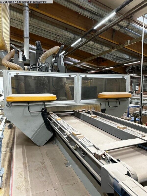 SCM Routech R 3000 - Qendër përpunimi CNC për dru: foto 5 SCM Routech R 3000 - Qendër përpunimi CNC për dru: foto 5