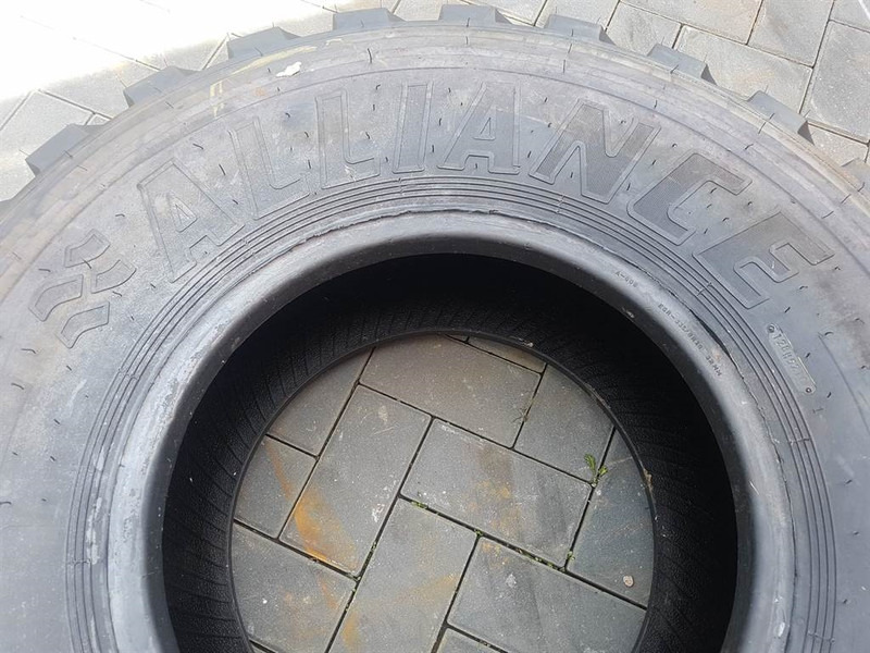 Alliance 335/80R18 EM - Tyre/Reifen/Band - Gomë për Makineri ndërtimi: foto 3 Alliance 335/80R18 EM - Tyre/Reifen/Band - Gomë për Makineri ndërtimi: foto 3