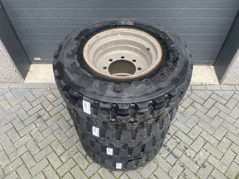 Atlas AR65-Continental 12.5R20-Tire/Reifen/Band - Goma dhe bandazhe për Makineri ndërtimi: foto 2 Atlas AR65-Continental 12.5R20-Tire/Reifen/Band - Goma dhe bandazhe për Makineri ndërtimi: foto 2