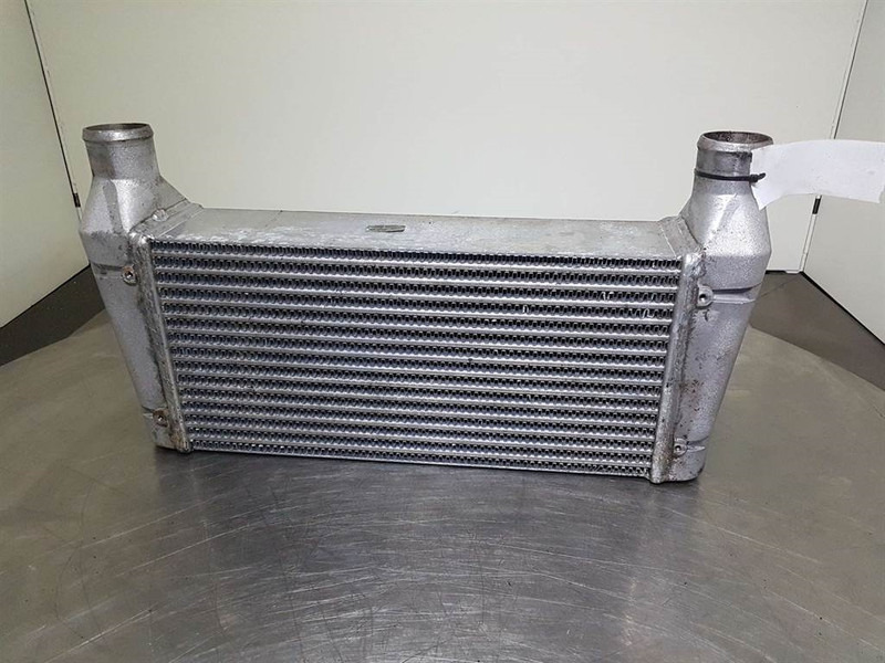Case 621D-Denso MN127100-17712C-Cooler/Kühler/Koeler - Motori për Makineri ndërtimi: foto 3 Case 621D-Denso MN127100-17712C-Cooler/Kühler/Koeler - Motori për Makineri ndërtimi: foto 3