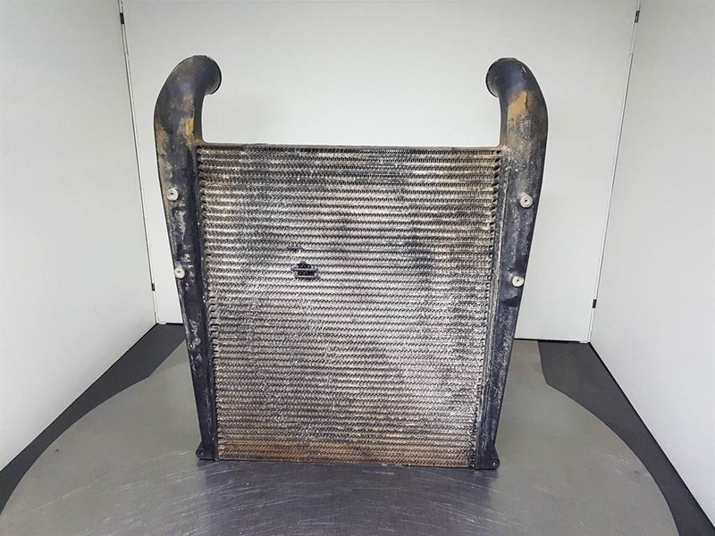 Case 921C-Modine 259332A4-Cooler/Kühler/Koeler - Motori për Makineri ndërtimi: foto 3 Case 921C-Modine 259332A4-Cooler/Kühler/Koeler - Motori për Makineri ndërtimi: foto 3