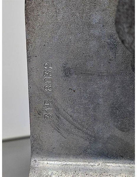 Cat 950H-312-6600/315-3082-Fender bracket/Halter - Telajo/ Shasia për Makineri ndërtimi: foto 5 Cat 950H-312-6600/315-3082-Fender bracket/Halter - Telajo/ Shasia për Makineri ndërtimi: foto 5