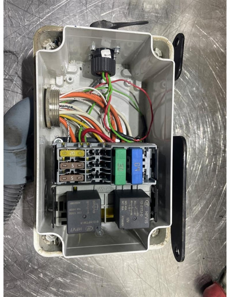 Deutz TD3.6L4 - Motori për Makineri ndërtimi: foto 5 Deutz TD3.6L4 - Motori për Makineri ndërtimi: foto 5