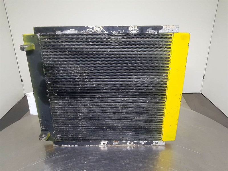 Furukawa W725LS - Oil cooler/Ölkühler/Oliekoeler - Sistemi hidraulik për Makineri ndërtimi: foto 3 Furukawa W725LS - Oil cooler/Ölkühler/Oliekoeler - Sistemi hidraulik për Makineri ndërtimi: foto 3