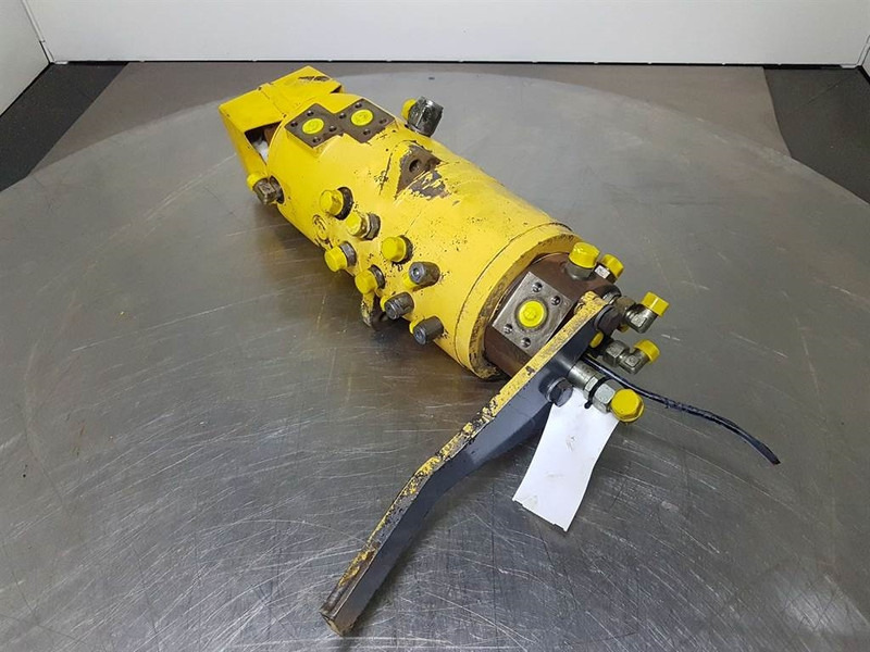 Furukawa W725LS-Swing joint/Drehdurchführung/Draaidoorvoer - Sistemi hidraulik për Makineri ndërtimi: foto 2 Furukawa W725LS-Swing joint/Drehdurchführung/Draaidoorvoer - Sistemi hidraulik për Makineri ndërtimi: foto 2