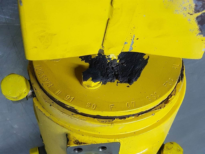 Furukawa W725LS-Swing joint/Drehdurchführung/Draaidoorvoer - Sistemi hidraulik për Makineri ndërtimi: foto 5 Furukawa W725LS-Swing joint/Drehdurchführung/Draaidoorvoer - Sistemi hidraulik për Makineri ndërtimi: foto 5