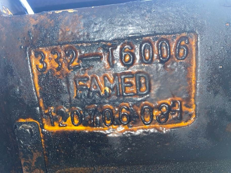 JCB TM220-332-T6006-Counterweight/Heckgewicht - Telajo/ Shasia për Makineri ndërtimi: foto 5 JCB TM220-332-T6006-Counterweight/Heckgewicht - Telajo/ Shasia për Makineri ndërtimi: foto 5